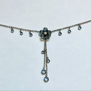 Blue glass flower necklace